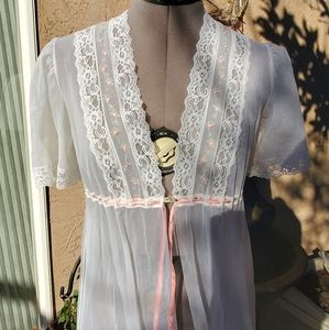VINTAGE DREAM AWAY PINK  MEDIUM NIGHTGOWN ROBE